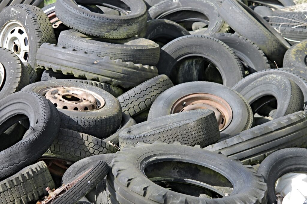 Should I Remove My Tires During Long Periods Of Storage?