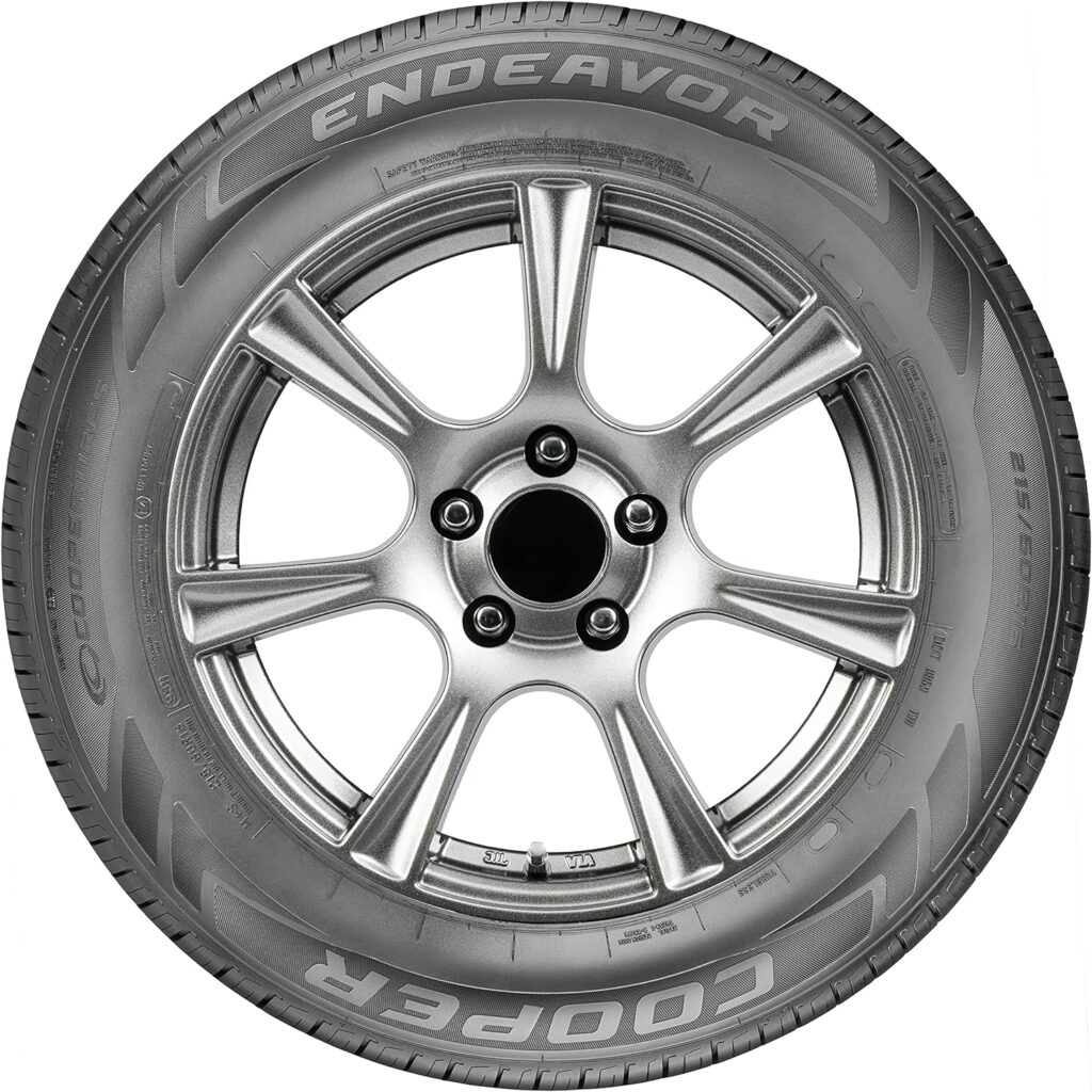 Cooper Endeavor All-Season 215/60R16 95V Tire